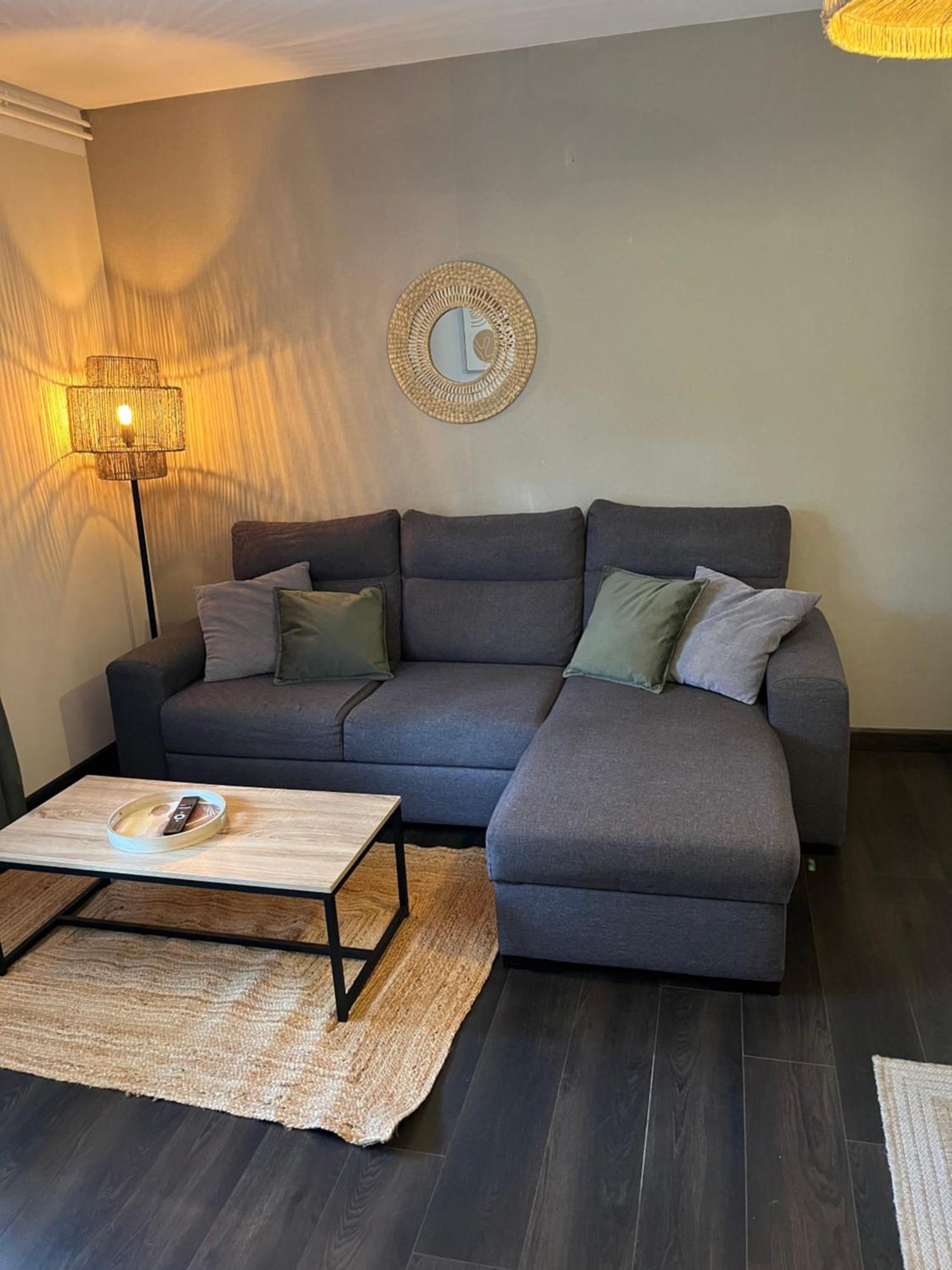Villa Lavou Роят Екстериор снимка